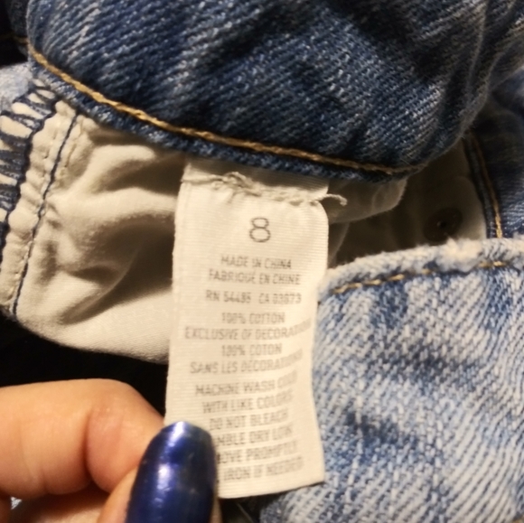 American Eagle Cutoff Shorts Light Wash Size 8 - Picture 7 of 7